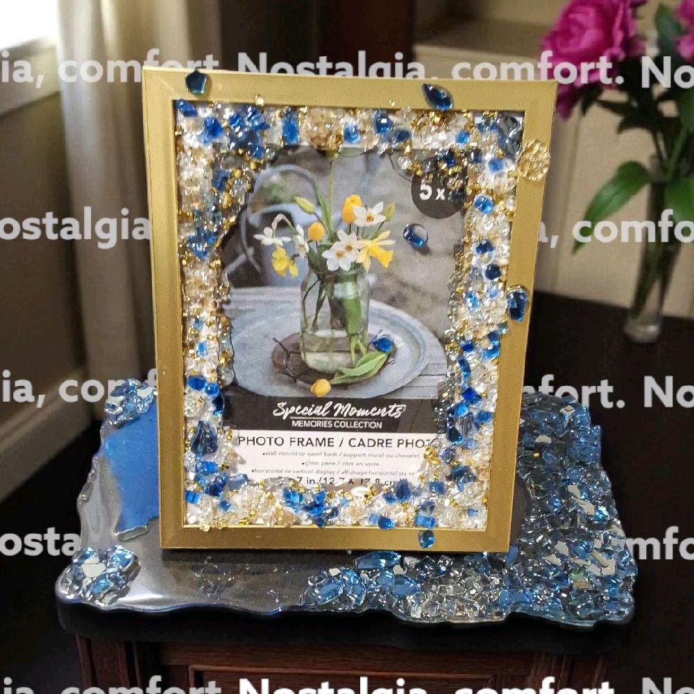 Hand-Designed 3D Abstract Photo Frame, Gold & Blue, 5x7