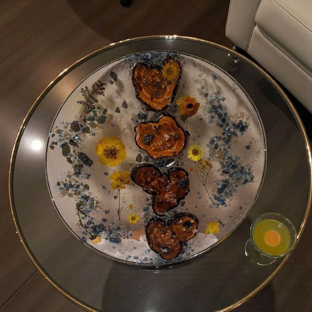 Hand-Designed Resin Floral Tray – 3D Abstract Home Decor.