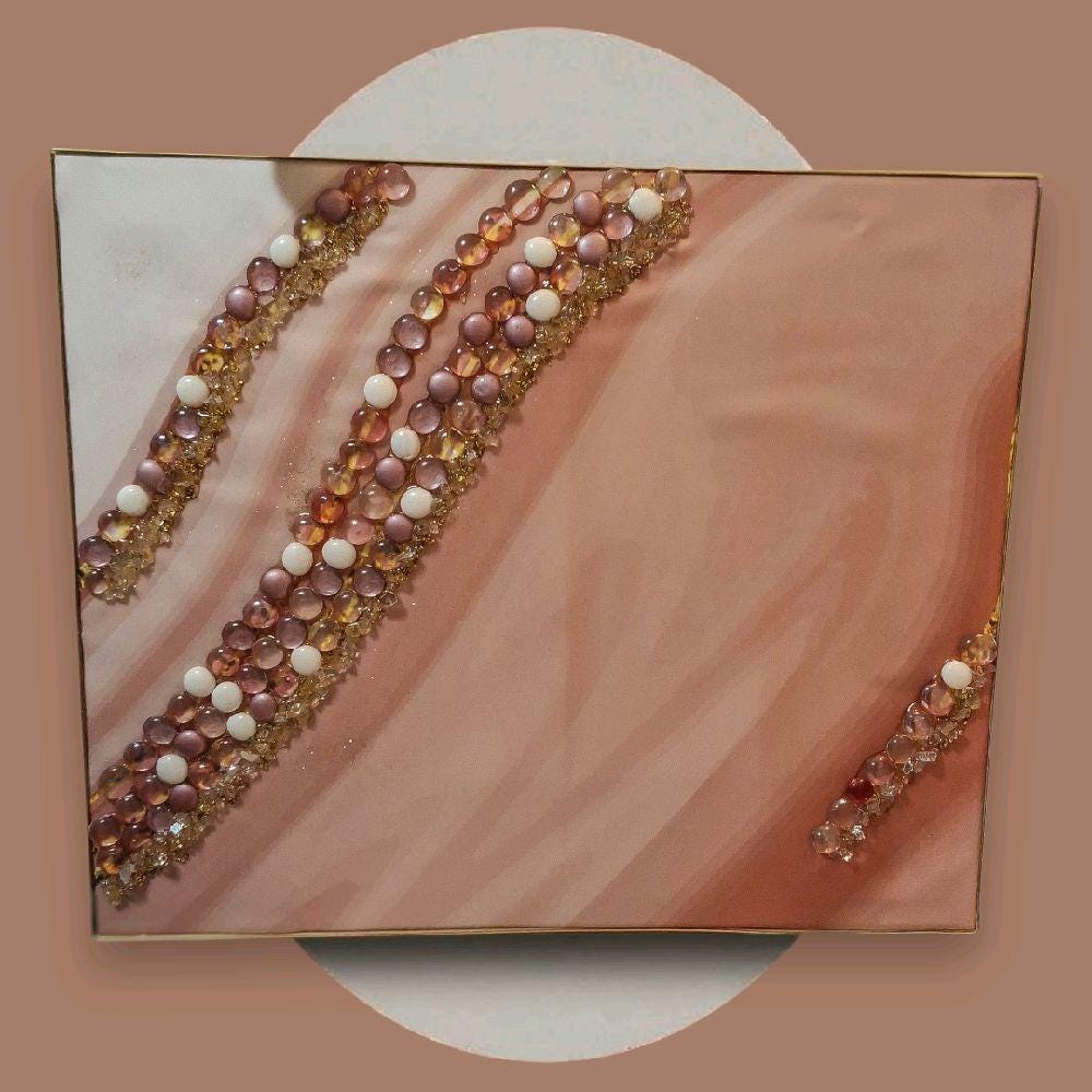 Entrepreneur Artist of 3D elegant unique abstract artwork paintings, hand-designed with crystals encased. Size 18x24