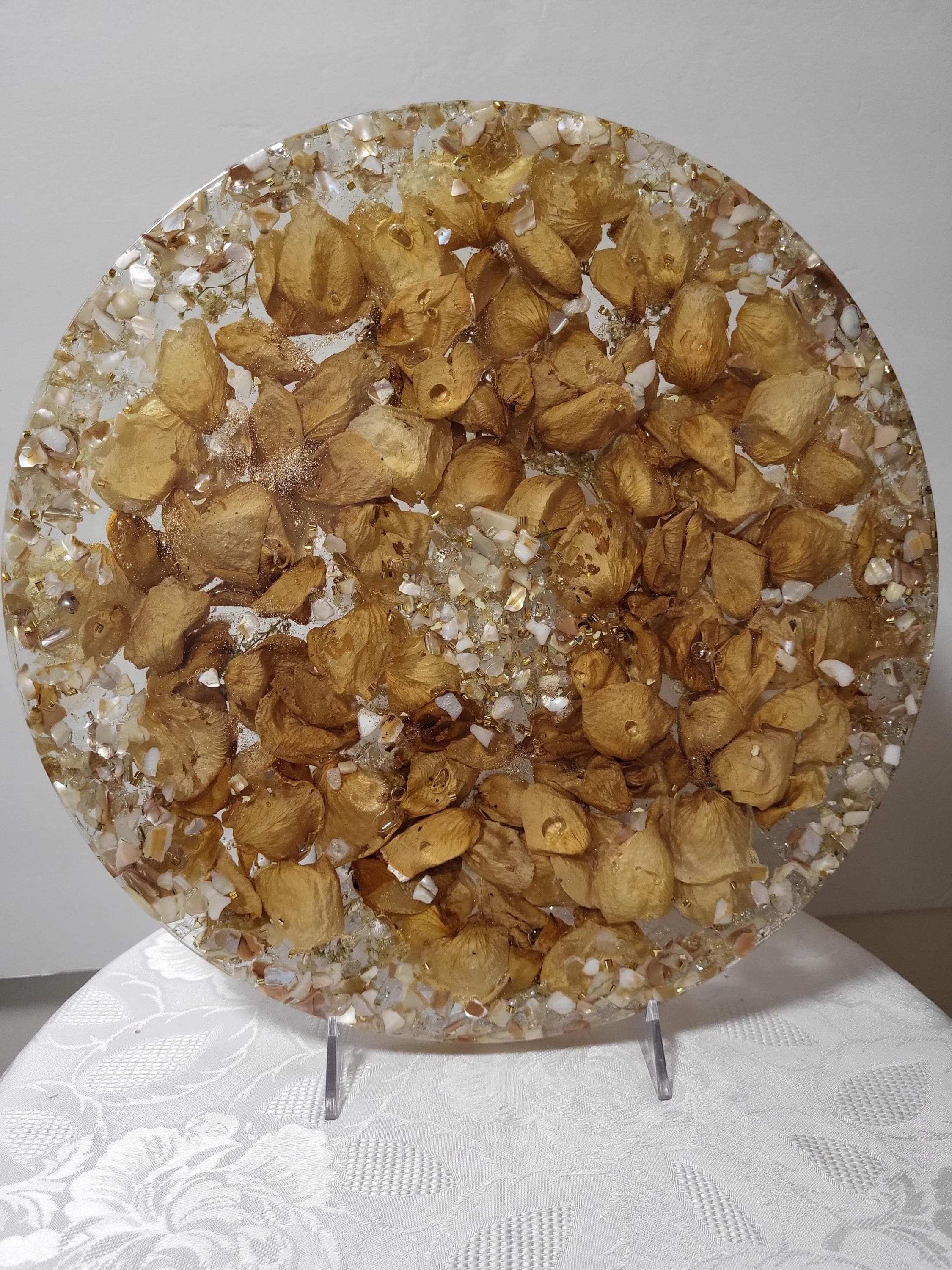 Resin Tray Artwork: Natural Roses and Crystals, Home Decor