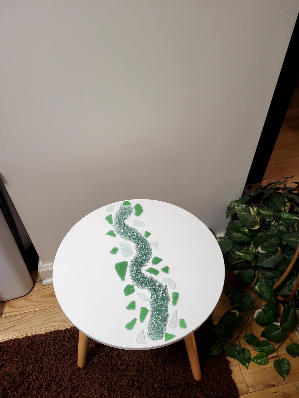 Hand Designed 3D Glass Crystal Artwork – Decorative Tabletop Sculpture