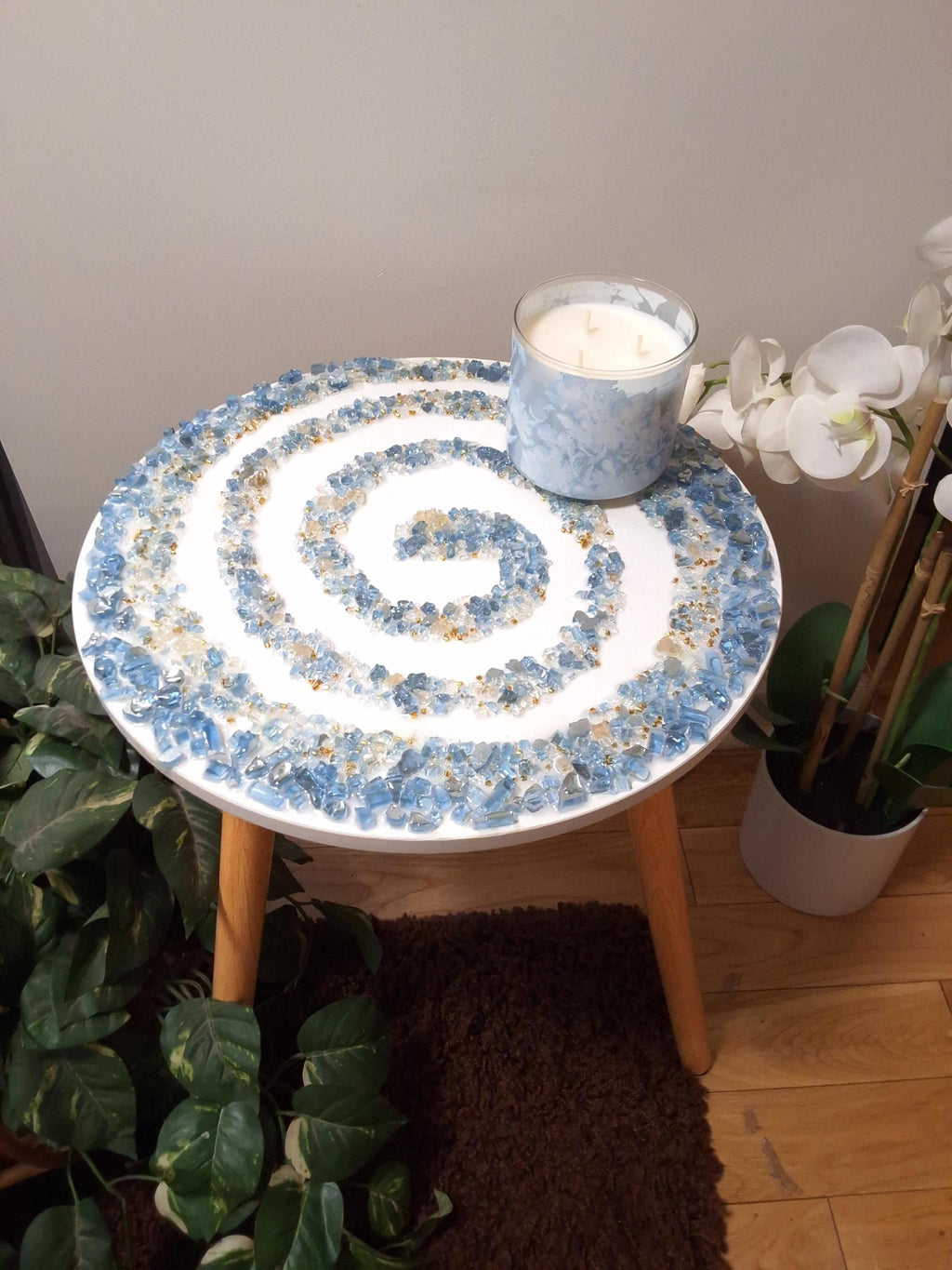 3D Crystallized Decor Table, Elegant Artwork Design