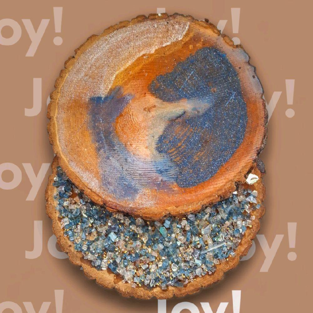 Hand Designed 3D Wood Slice Decor, Elegant Crystallized Artwork