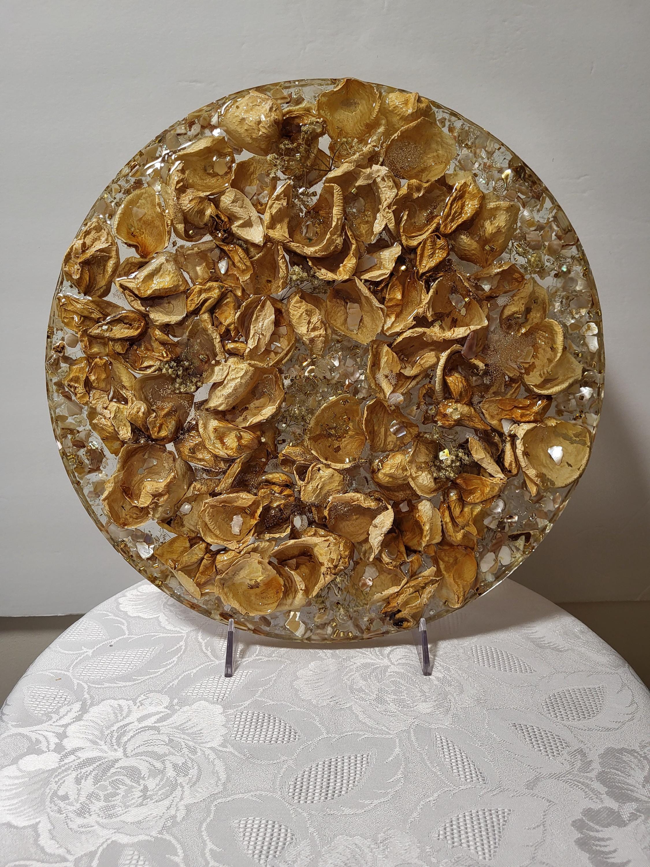 Resin Tray Artwork: Natural Roses and Crystals, Home Decor