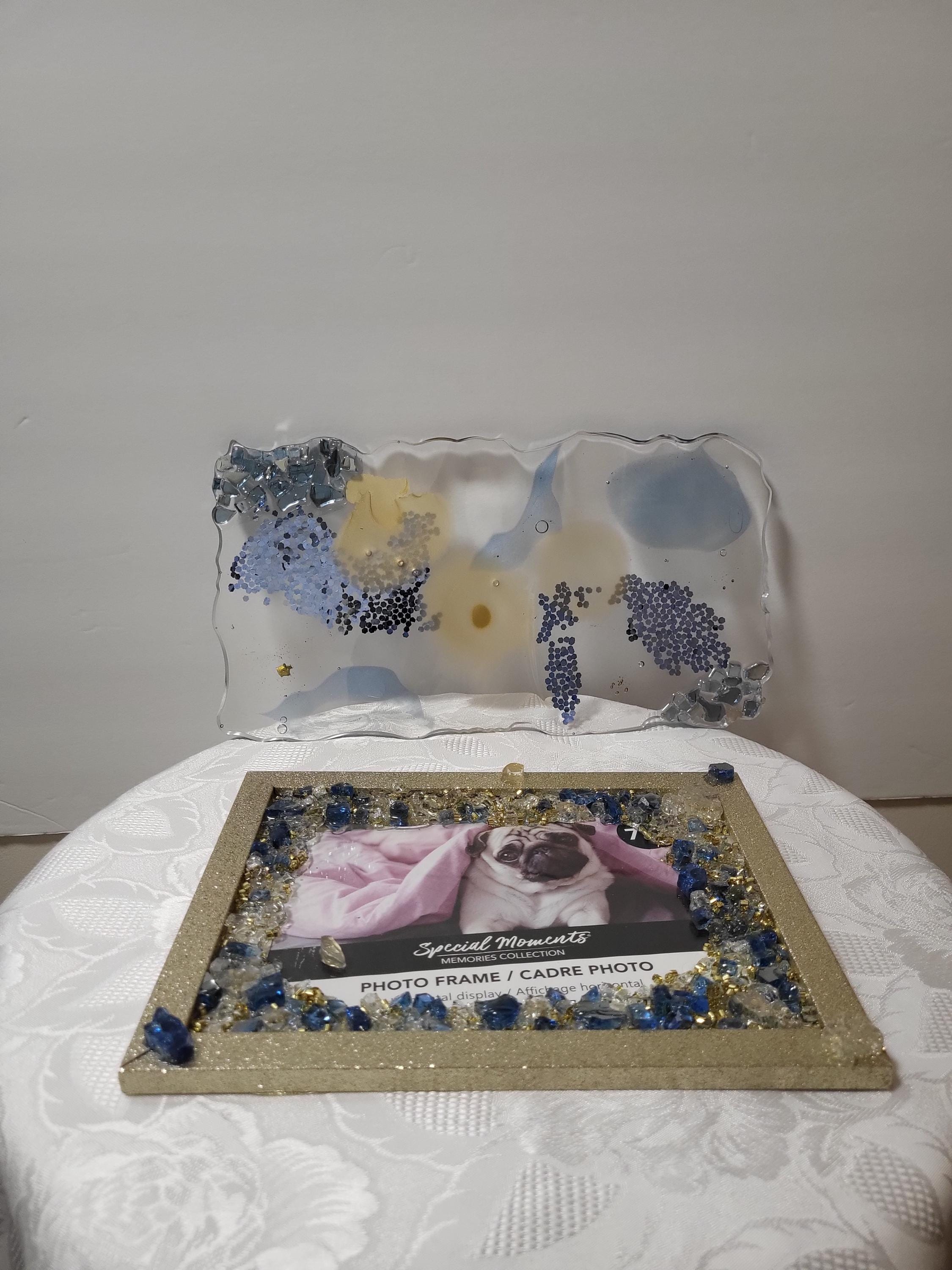 Elegant 3D Abstract Artwork in 5x7 Crystallized Frame – Blue & White with Gold Glitter Edges