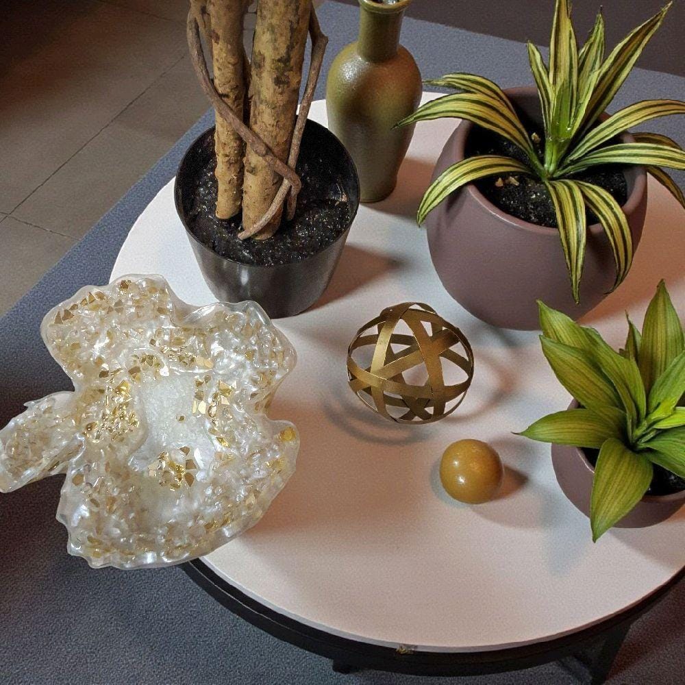 Resin Decorative Bowl - Elegant Gold Finish Home Decor