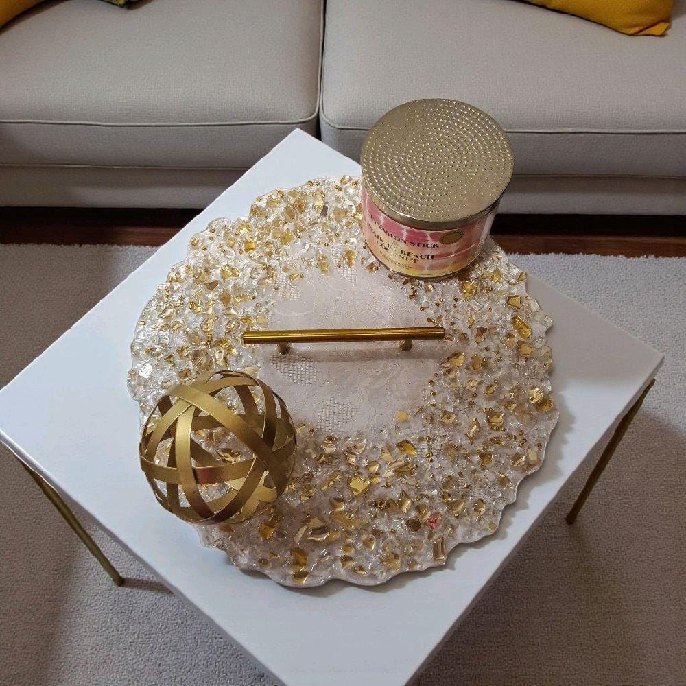 Hand-Designed Gold & Clear Crystal Tray - Elegant 3D Organizer