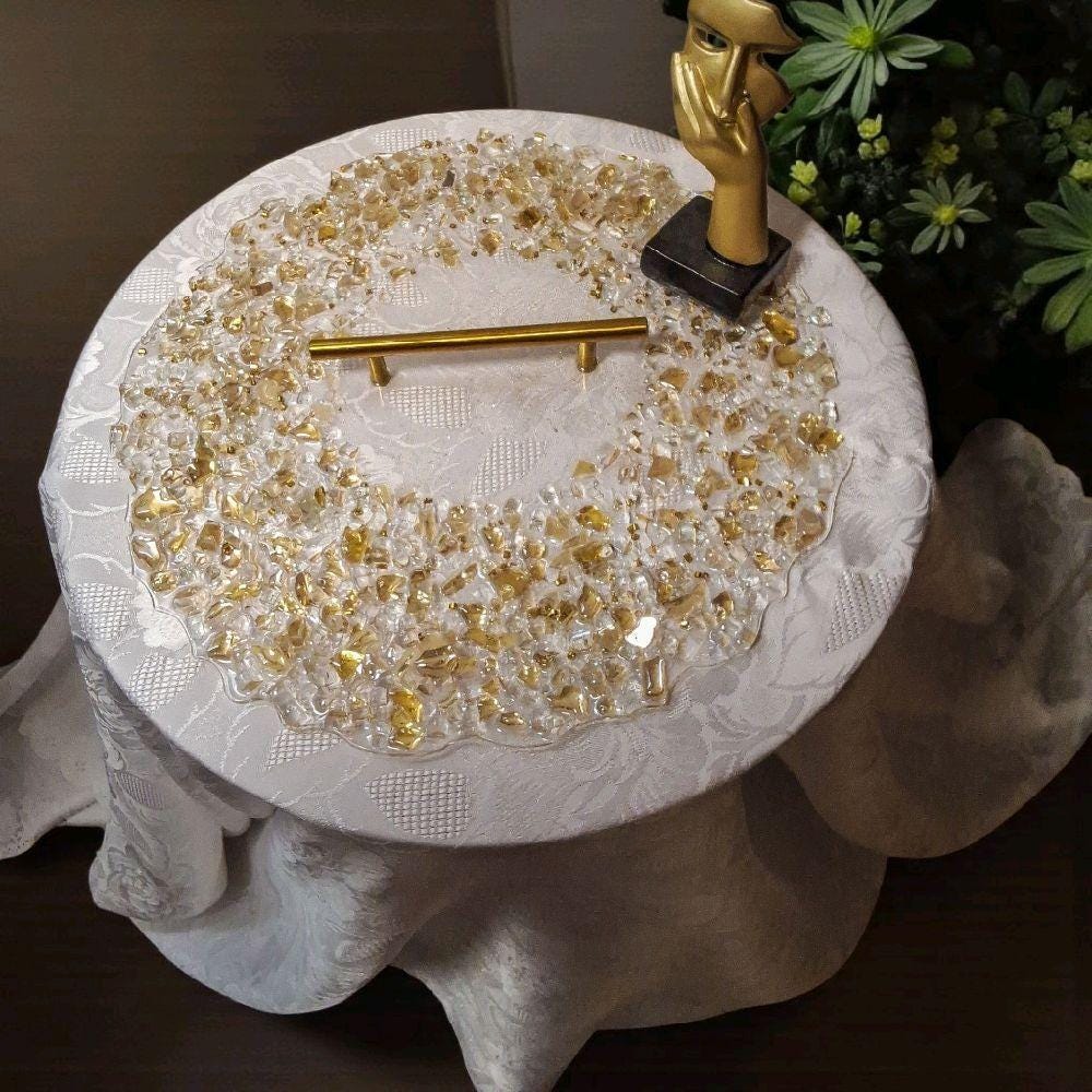 Hand-Designed Gold & Clear Crystal Tray - Elegant 3D Organizer