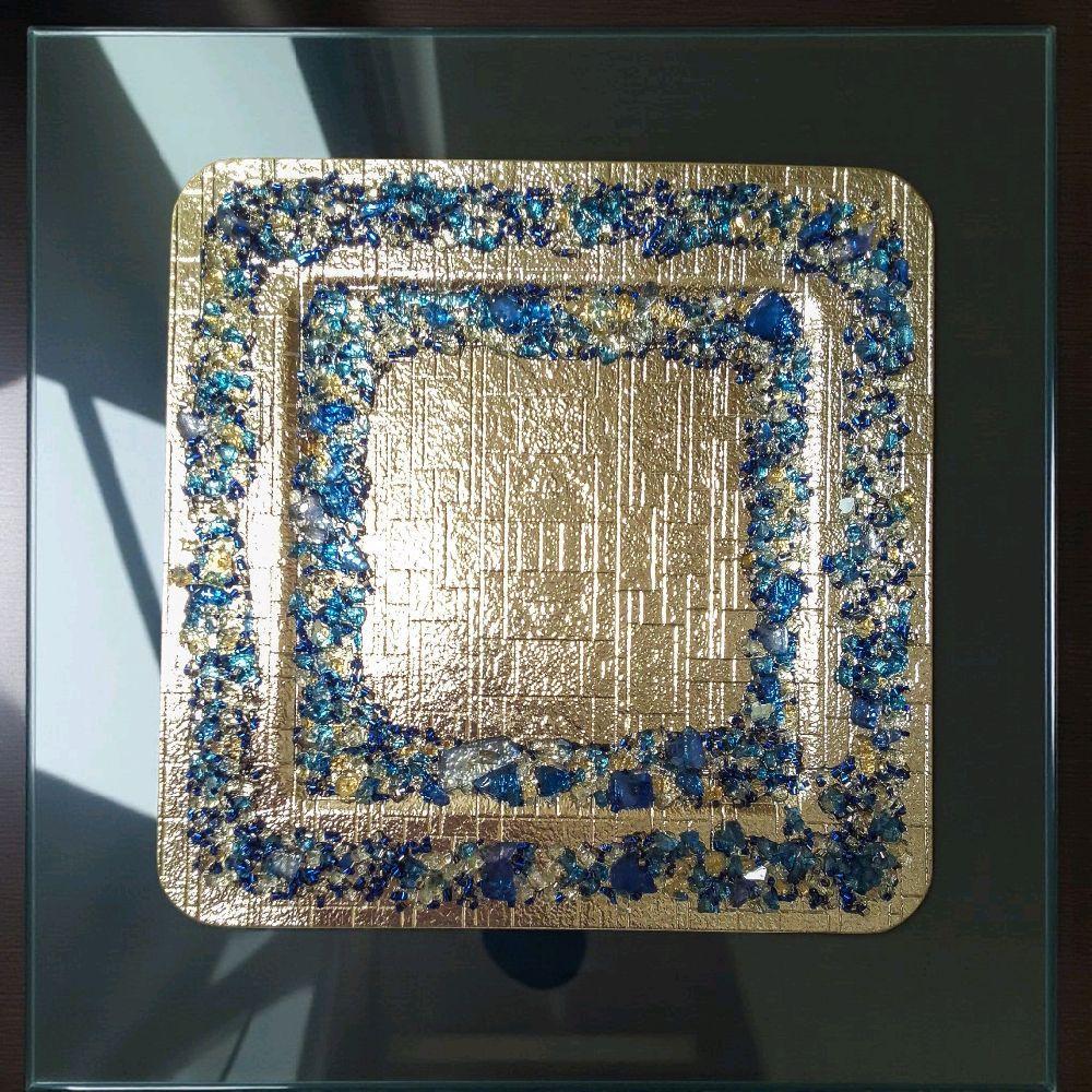 Blue Crush Glass Crystal Charger Plate, Holiday Decor (13x13)
