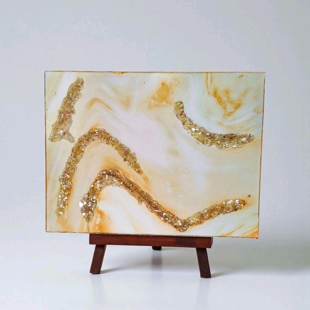 Entrepreneur Artist of 3D elegant unique abstract artwork paintings, hand-designed with crystals encased. Size 18x24