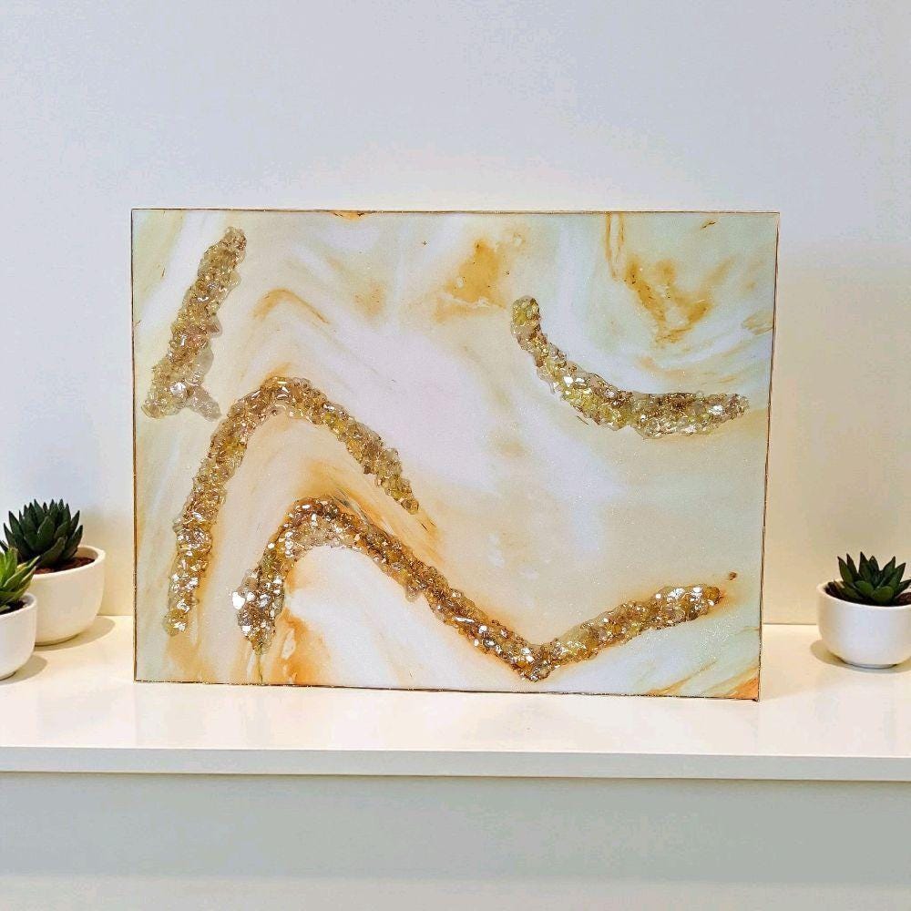 Entrepreneur Artist of 3D elegant unique abstract artwork paintings, hand-designed with crystals encased. Size 18x24