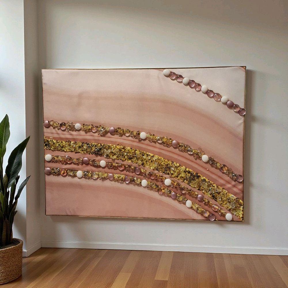 Entrepreneur Artist of 3D elegant unique abstract artwork paintings, hand-designed with crystals encased. Size 18x24