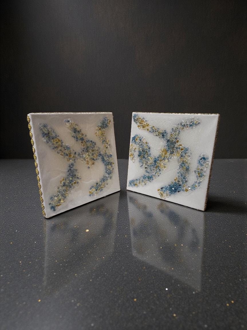 3D Crystal 10x10 canvases, Set of 2 Artwork design collection: Elegant Home Decor
