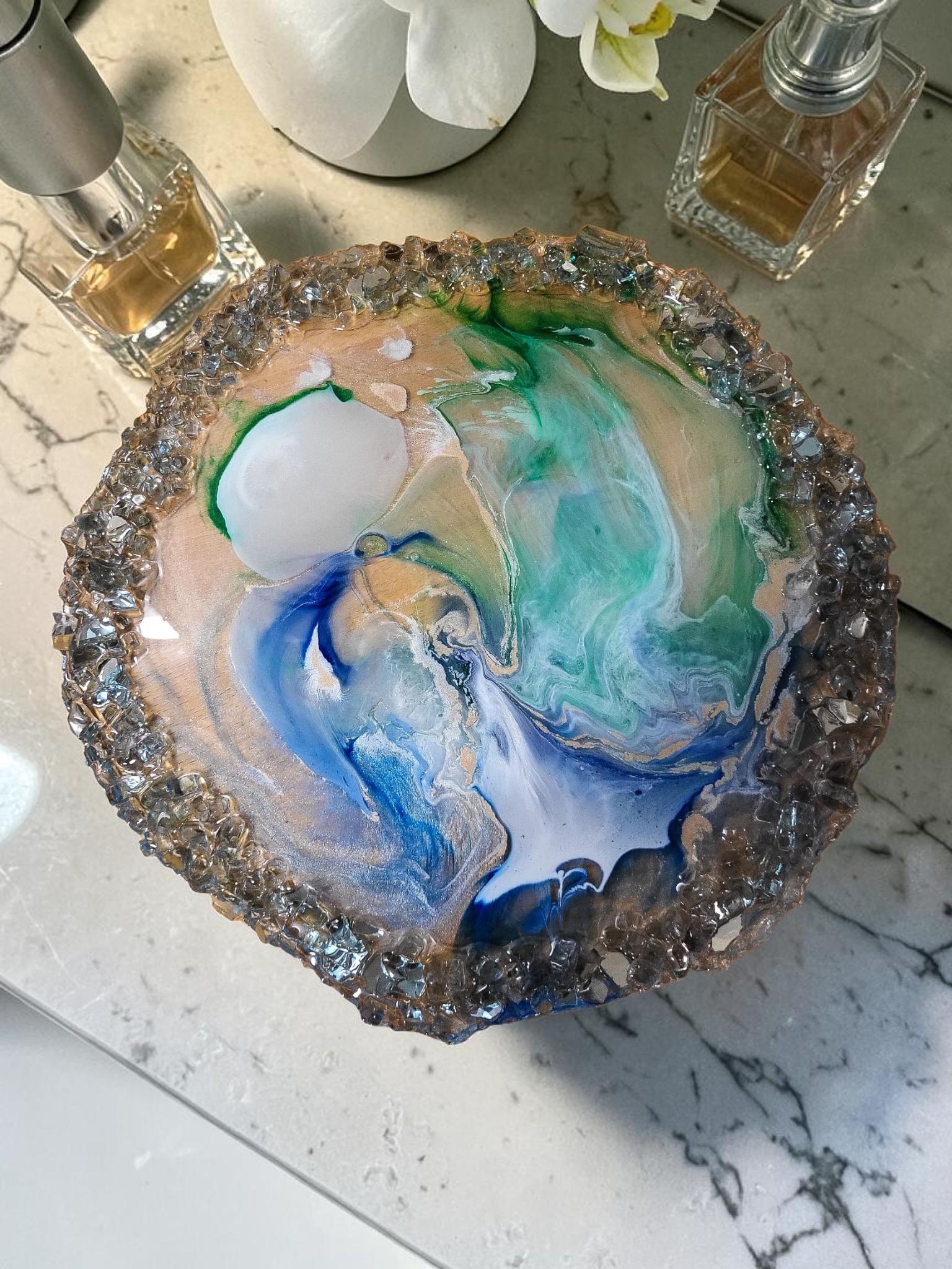 3D Resin Tray with Blue Crystals, Swirl Colors Home Decor