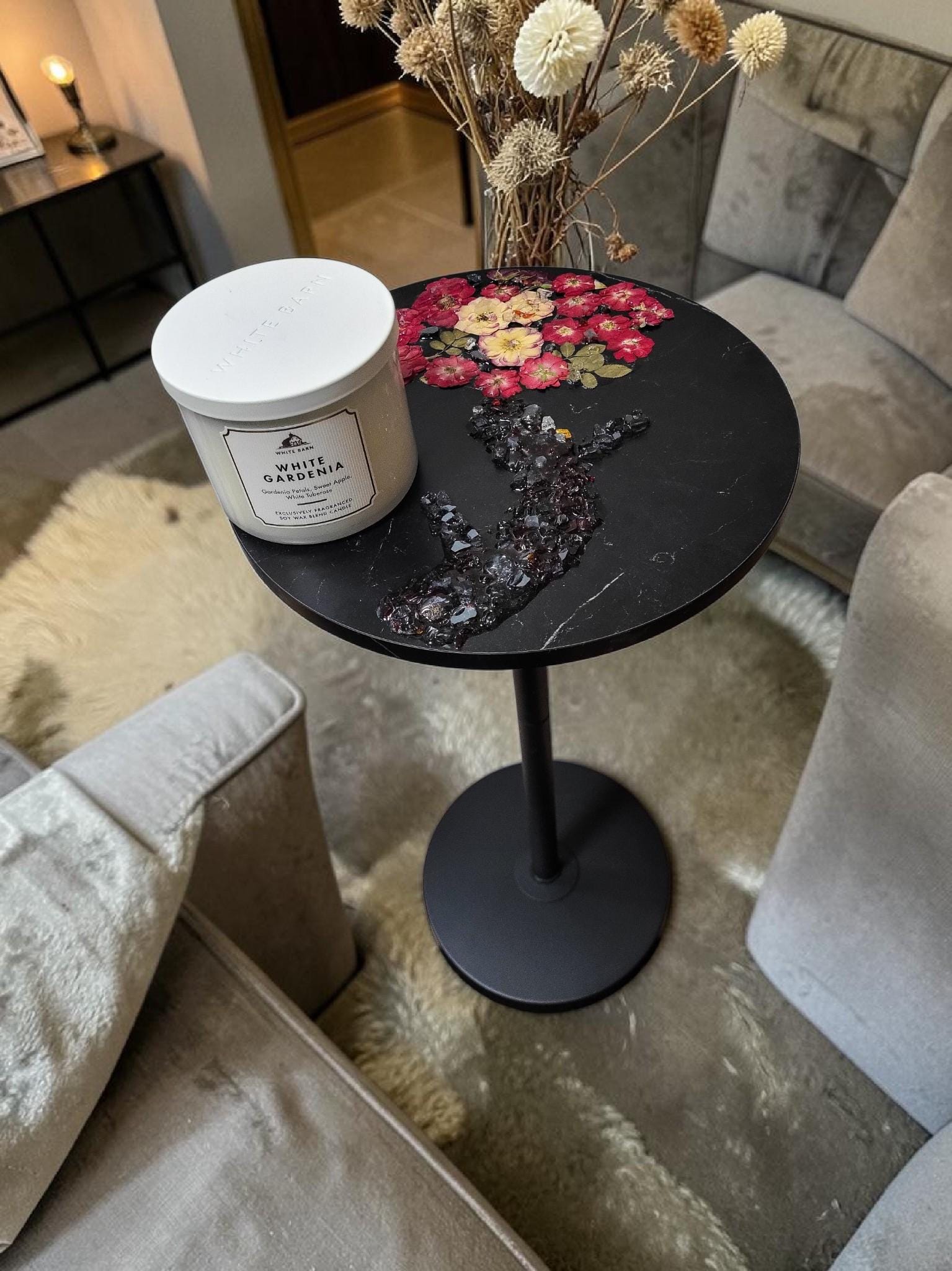 3D Resin Floral Stylish Rose Artwork Table with Crystals: Accent Decor