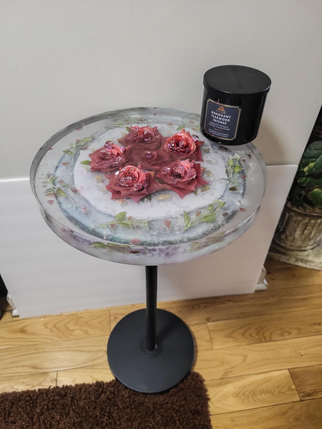 Pink Floral Roses Hand-designed Resin Artwork Table with Crystals: Accent Decor Table