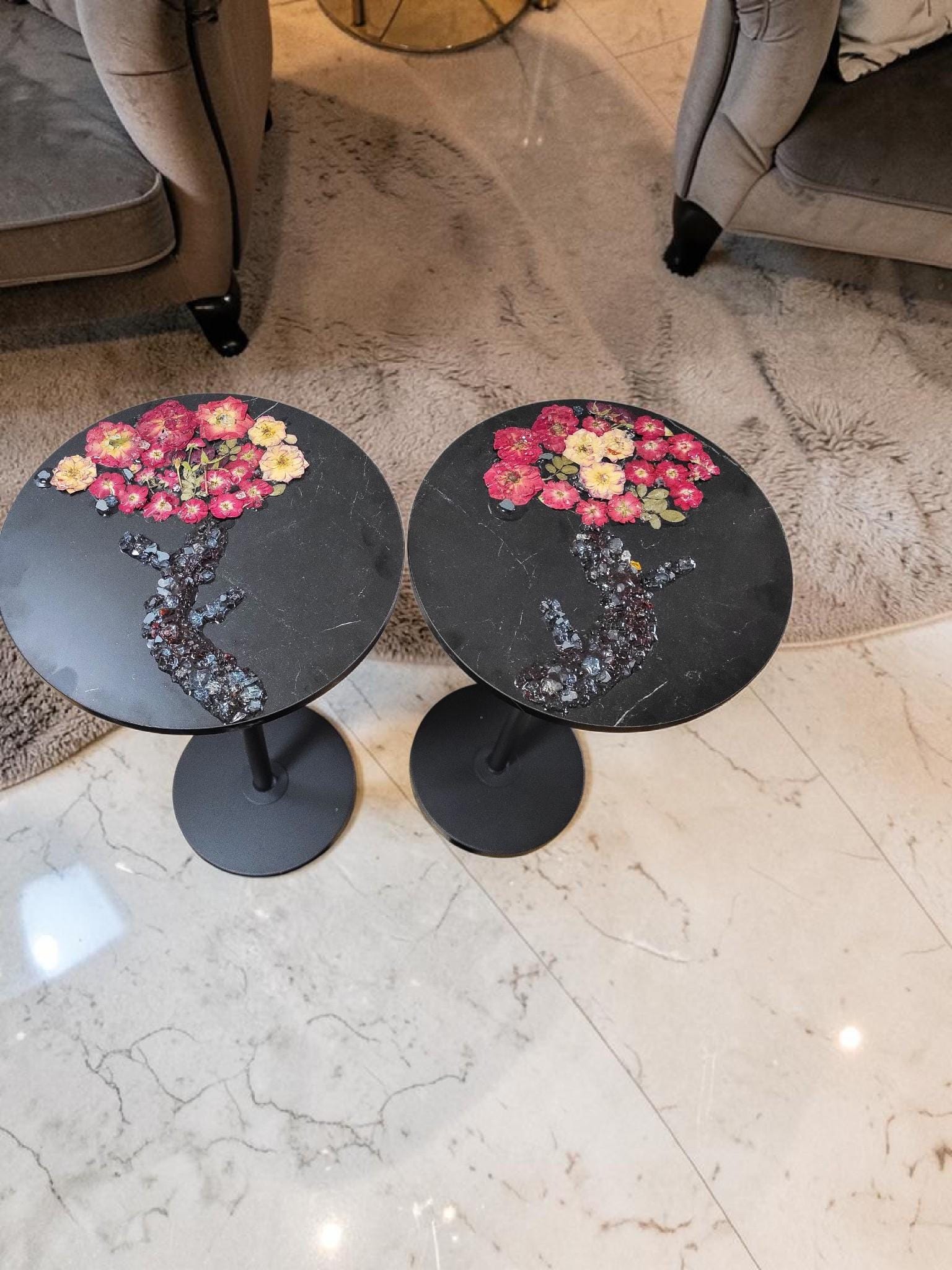3D Resin Floral Stylish Rose Artwork Table with Crystals: Accent Decor