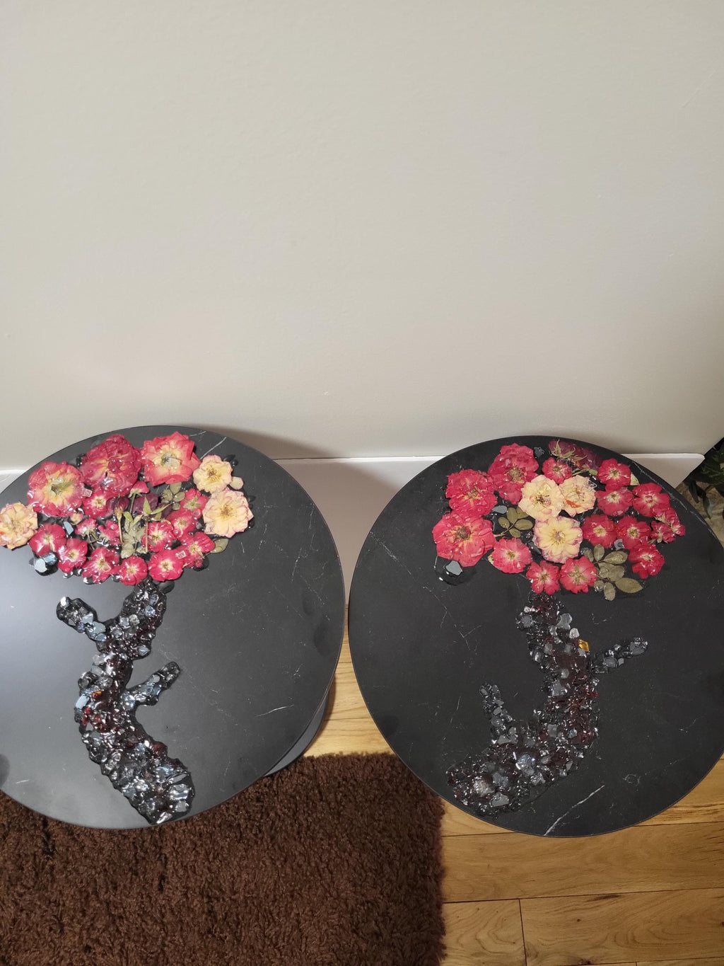 3D Resin Floral Stylish Rose Artwork Table with Crystals: Accent Decor