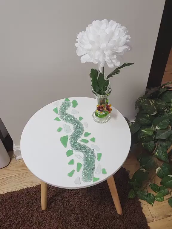 Hand Designed 3D Glass Crystal Artwork – Decorative Tabletop Sculpture