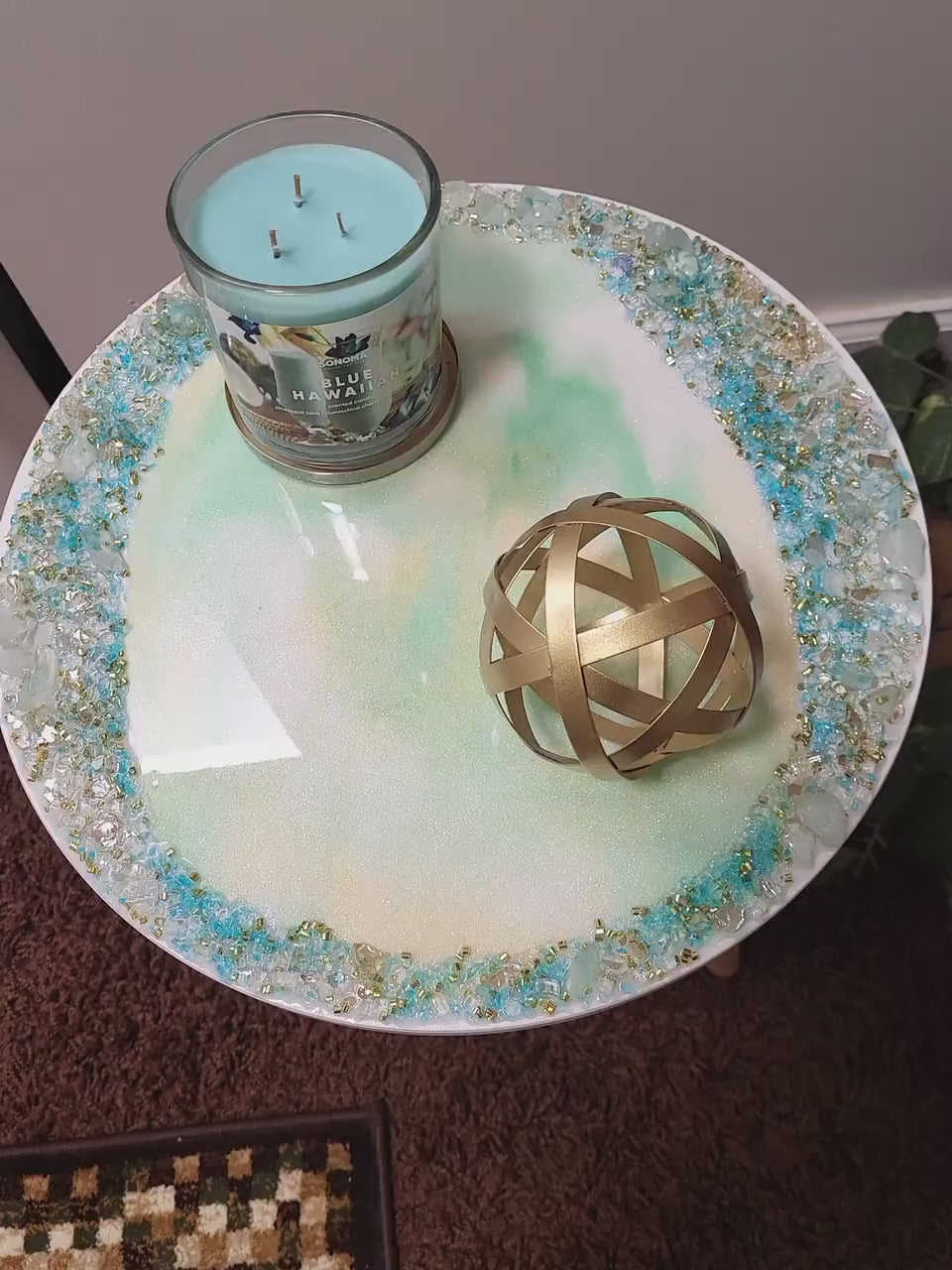 Hand-Designed Crystallized 3D Table Decor, Elegant Artwork