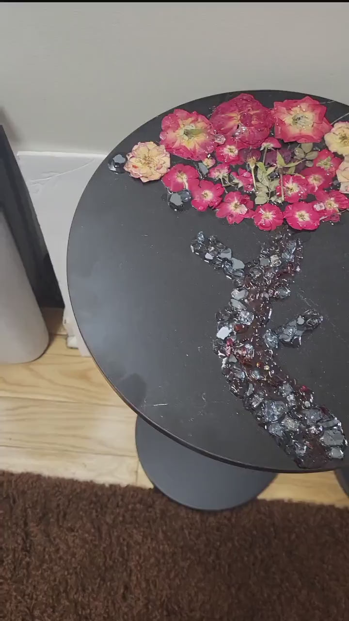 3D Resin Floral Stylish Rose Artwork Table with Crystals: Accent Decor